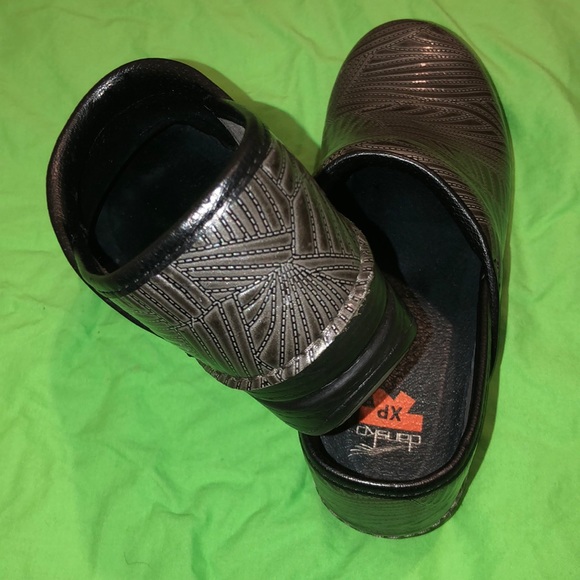Dansko Clogs - Picture 6 of 6